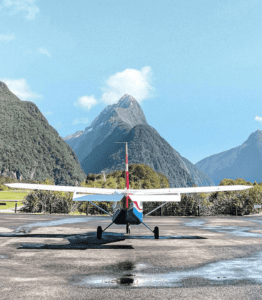 mountain sightseeing pilot new zealand