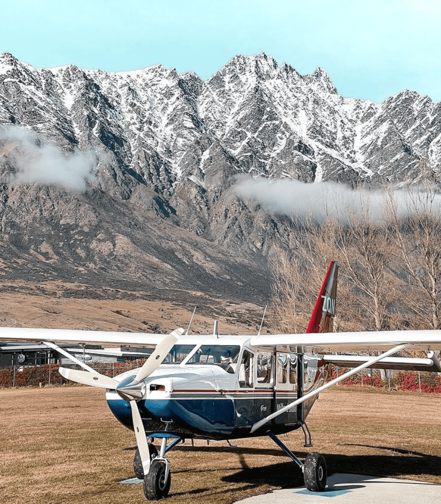 mountain sightseeing pilot new zealand