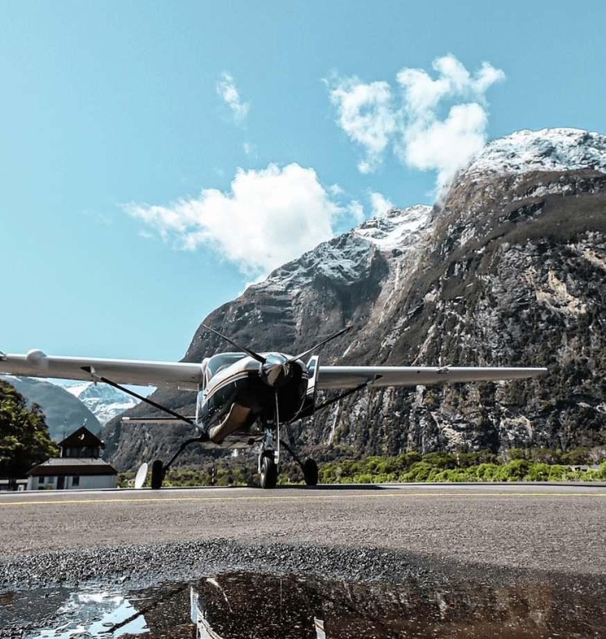 mountain sightseeing pilot new zealand