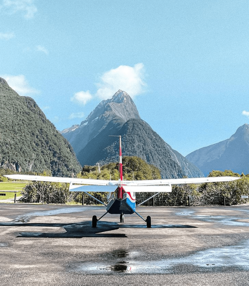 mountain sightseeing pilot new zealand